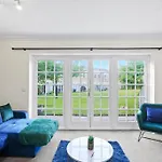 Holiday home Lovely 4 Bedroom House In - Sleeps 10 York